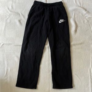 *SOLD* black nike sweatpants, kids xl (fit adult small)